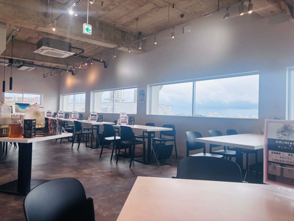 フレンチソーキそば専門店 サーモンヌードル3.0